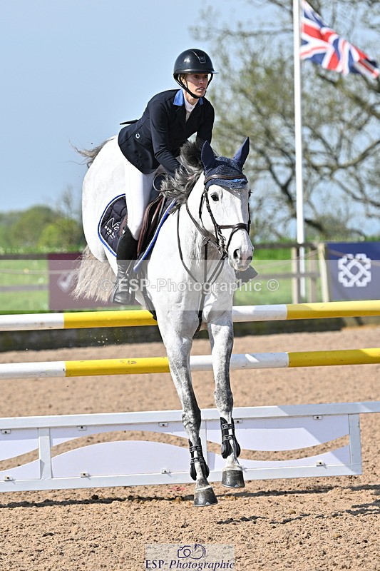 240509A-100240-00754 - Cls 8 Foxhunter