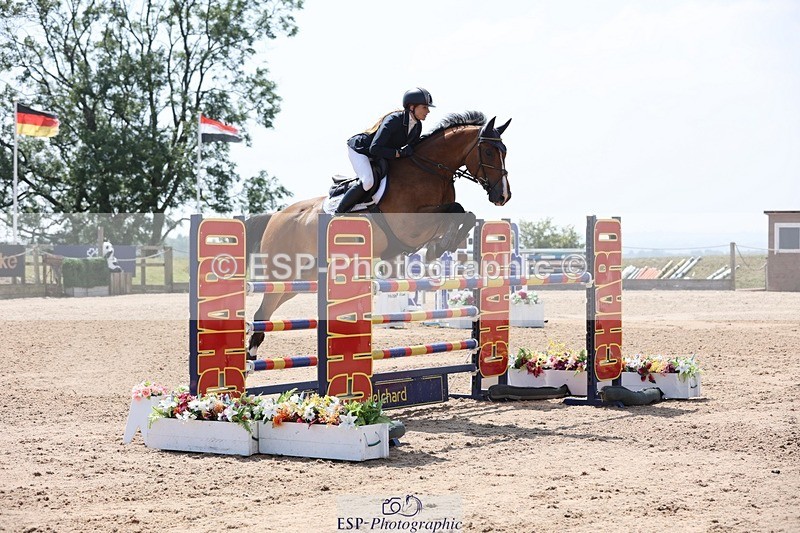 250725-144114-03399 - Cls 3 Snr Foxhunter