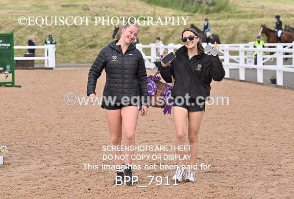 BPP_7911 - CLASS 16 FRI GFS Saddles Senior Newcomers/1.10m Open