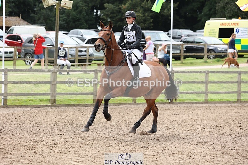 240803-133712-05630 - 221-Jessica_Coombes-SHL_ANAKIN