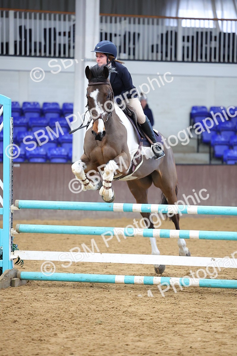 SBM_009717 - Class 20 - Senior British Novice/ 90cm Open - First Round (0.90m)