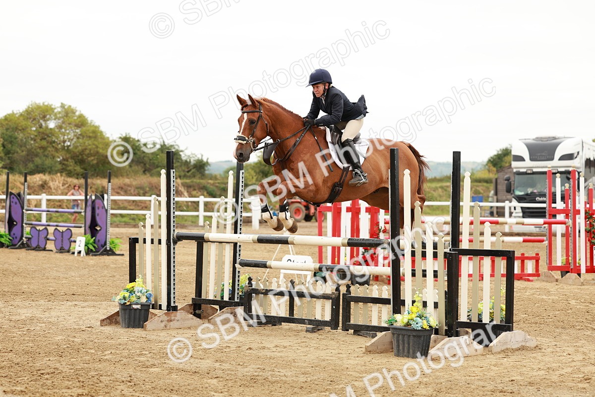 SBM_016564 - Class 20 - Senior Newcomers - 1.10m