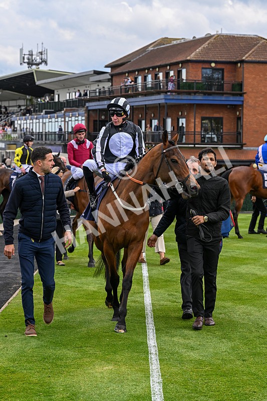 150426-Race 1-Thankfully-4689 - Race 1