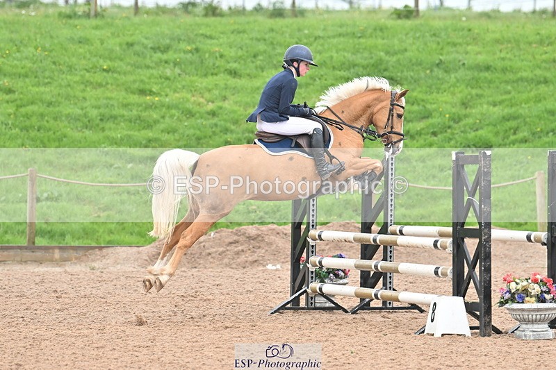 240505A-112730-04863 - Cls 3  Pony Discovery & 90cm Open