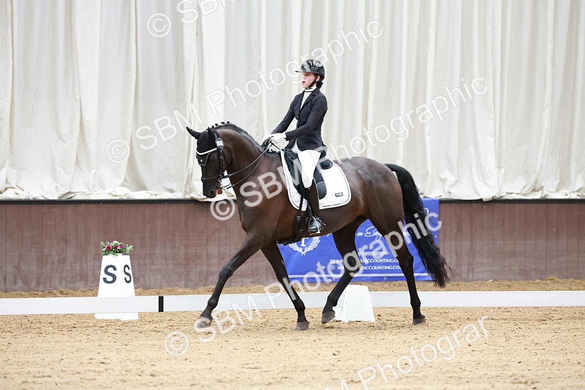 SBM_017740 - Class 15 - FEI Junior