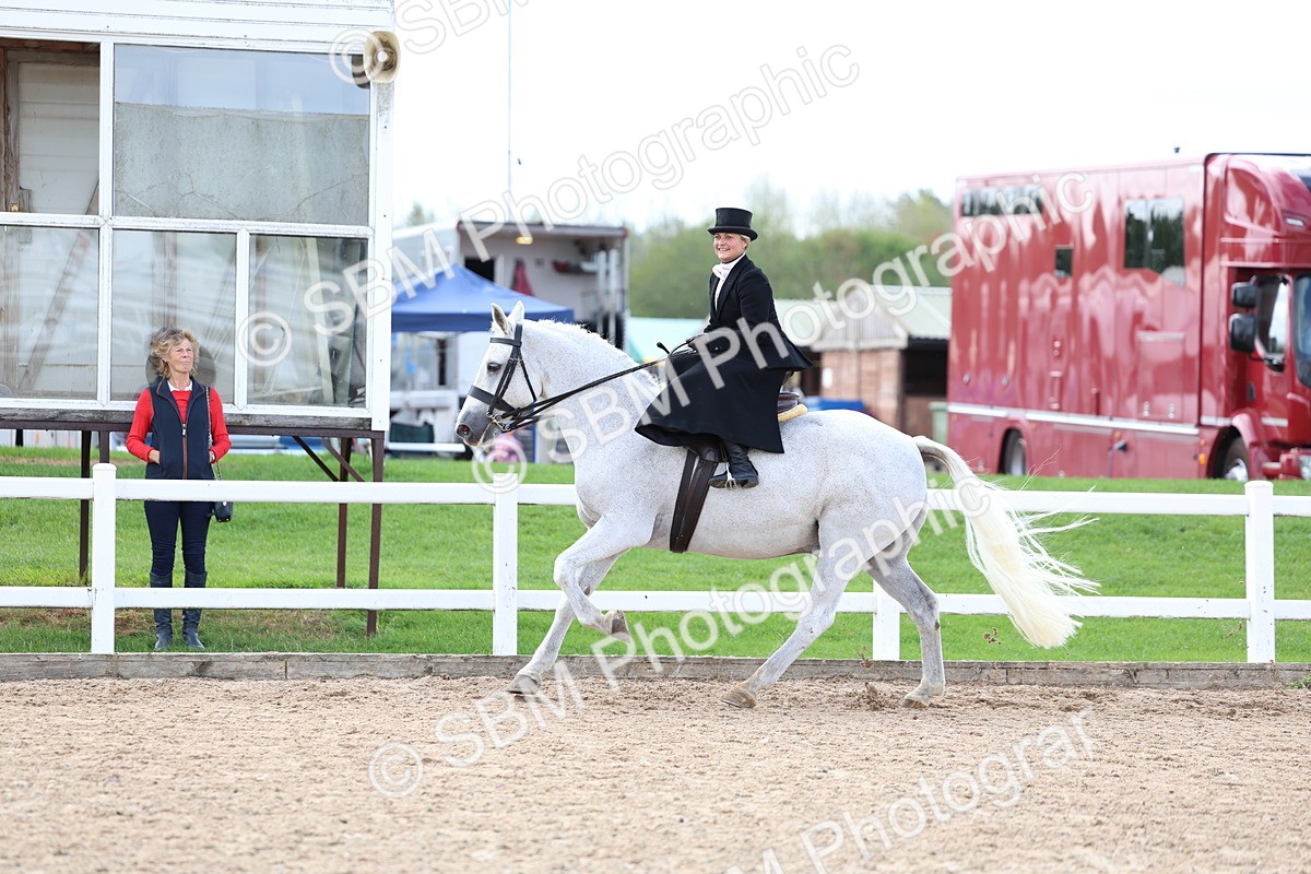 SBM_03220 - Class 22 - SSA Equitation (any age)