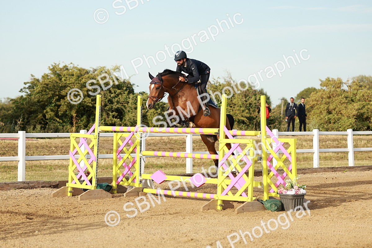 SBM_009073 - Class 6 - National 1.30m 1.40m Open Handicap