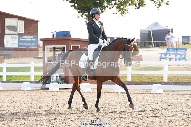 250817-084727-07026 - 160-Danielle.ThackrayRomanno.Maydream