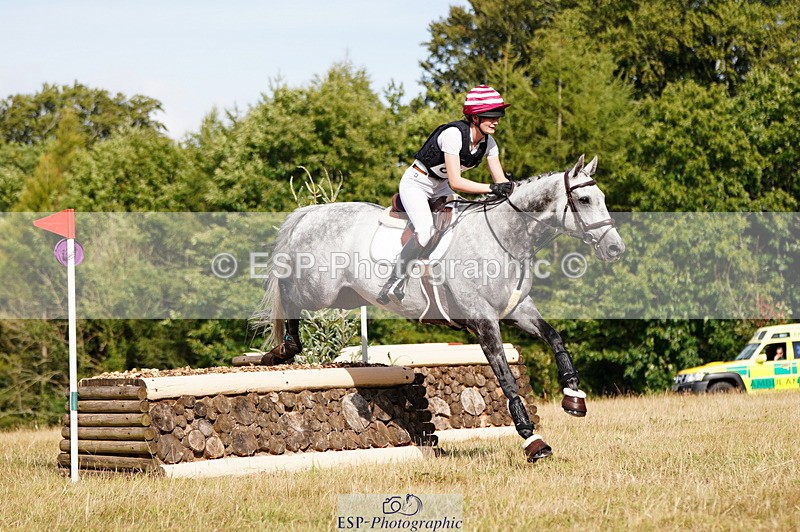 250803A-171322-18766 - R-808-Alice.Sandiford-THE.GREY.DANCER