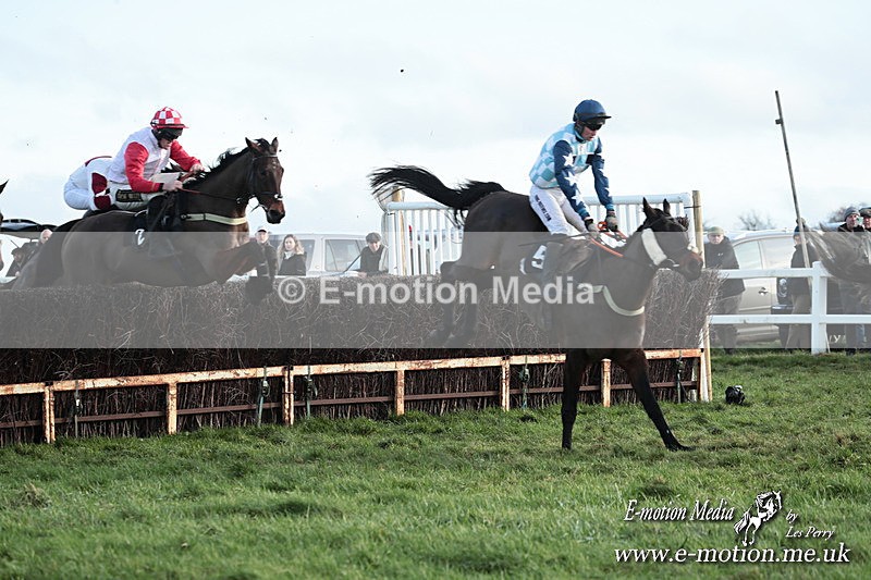 PtP 141225  1852 - New Forest Hounds PtP Larkhill 14/12/25