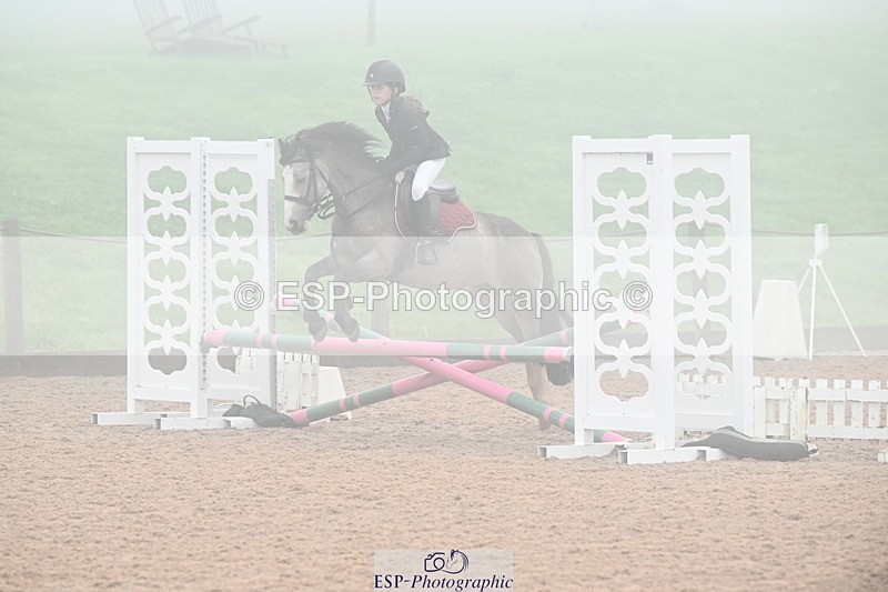 240907A-090436-00009 - Cls 1 Pony Intro 70cm