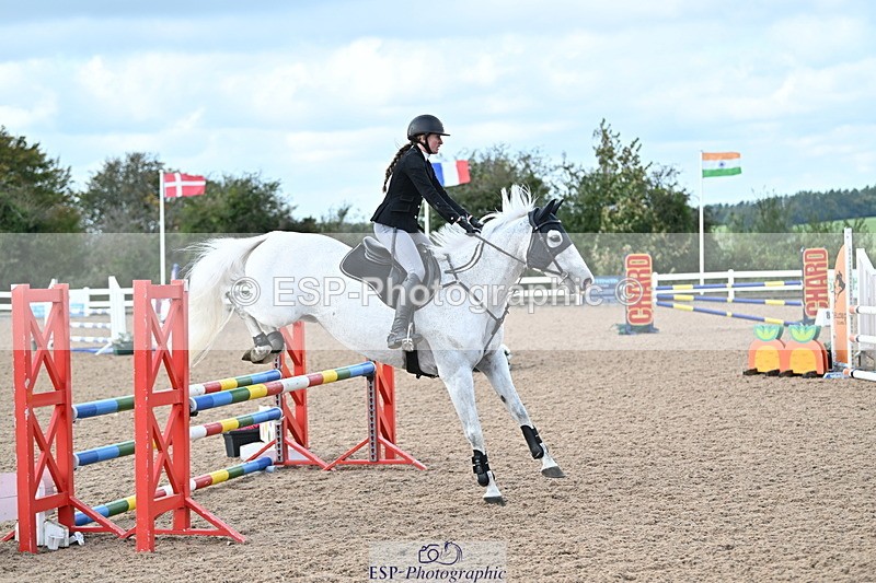 241005A-114410-03522 - SAT Cls 17 95cm Amateur Quali