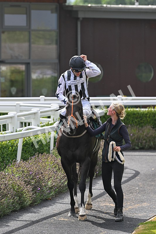 190824-Race 5-Birkenhead-3843 - Race 5