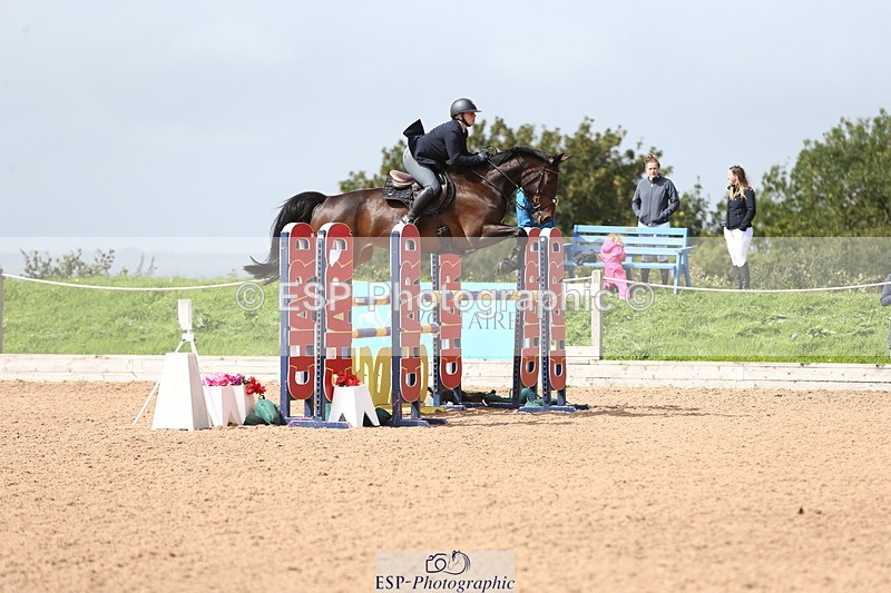 230812A-121213-08922 - Cls 32 Foxhunter