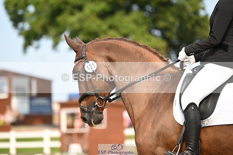 250816-151844-06148 - 121-Daisy.HedgesFelicia.v