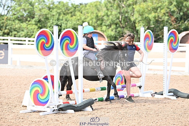 250821B-144530-00857 - Group D - Thomasina