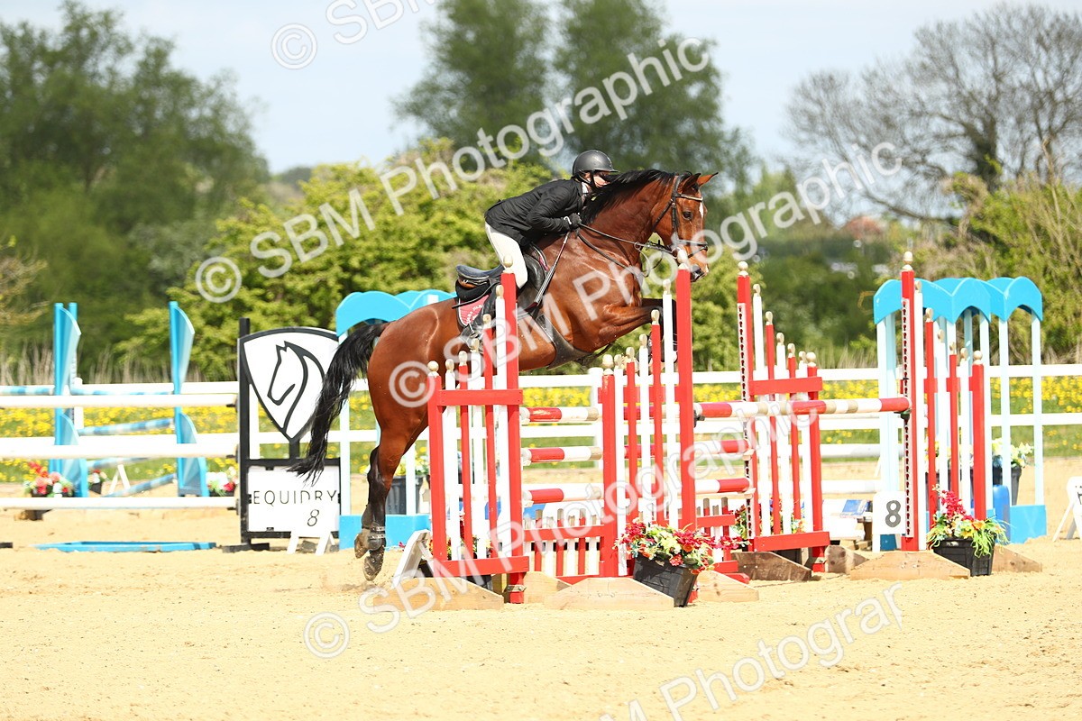 SBM_001378 - Class 5 - Senior Foxhunter 1.20m