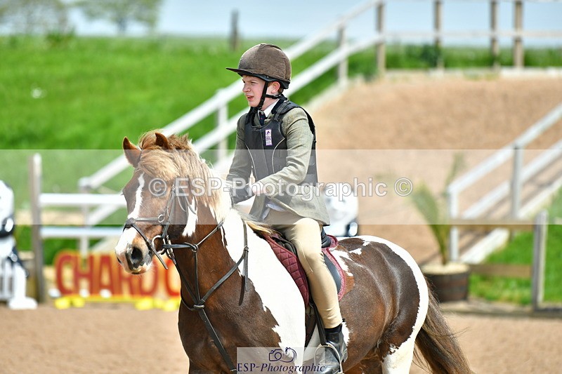 230513A-132711-01073 - Cls 34+35 Club 60cm