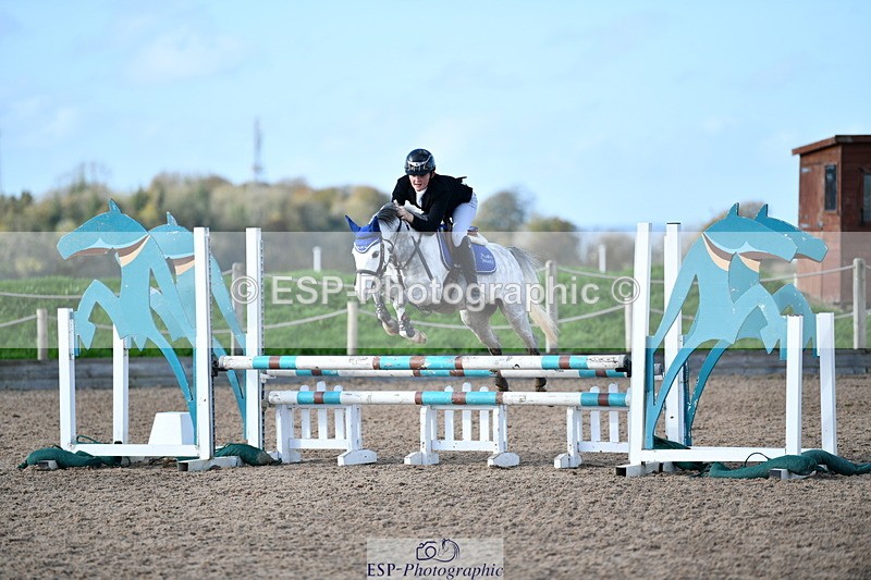 241026A-131107-01458 - SAT Cls 30 Stepping Stones 128+138