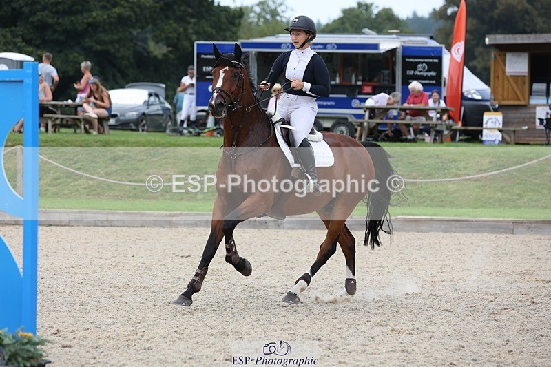 230908-160058-02708 - Cls 8 Snr 1.05m Open