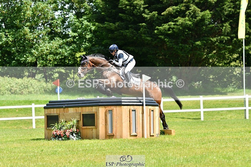 230528-120443-16915 - 419-OUTBACK_II-Laura_Collett-XC