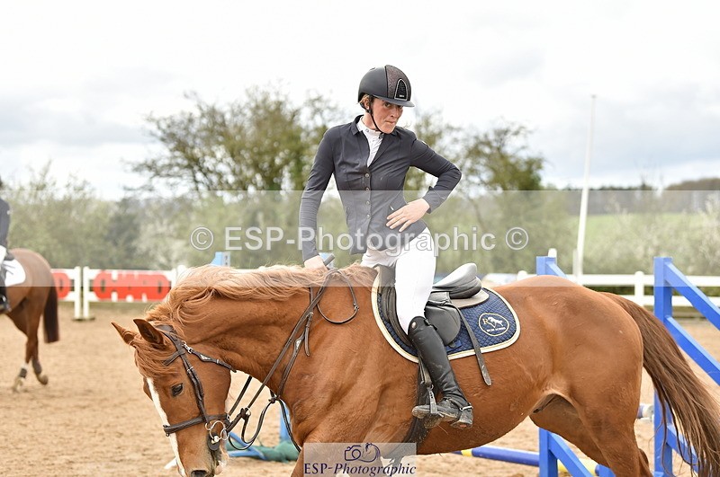 240403A-143032-00822 - Cls 4 Newcomers and 1.10m Open