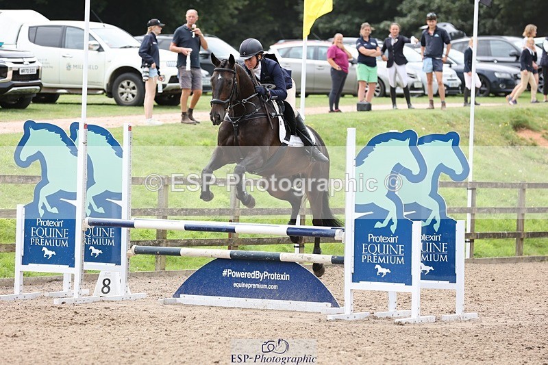 240803-135532-05804 - 176-Marie_Webber-BENNY'S_DOUBLE_DIAMOND