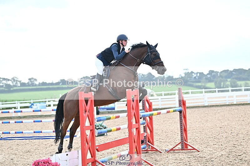 241004A-140240-02409 - Fri 11 1.10m amateur Quals