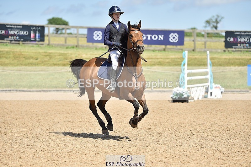 250628-145040-05561 - Cls 12 Newcomers Jump offs & Presentations