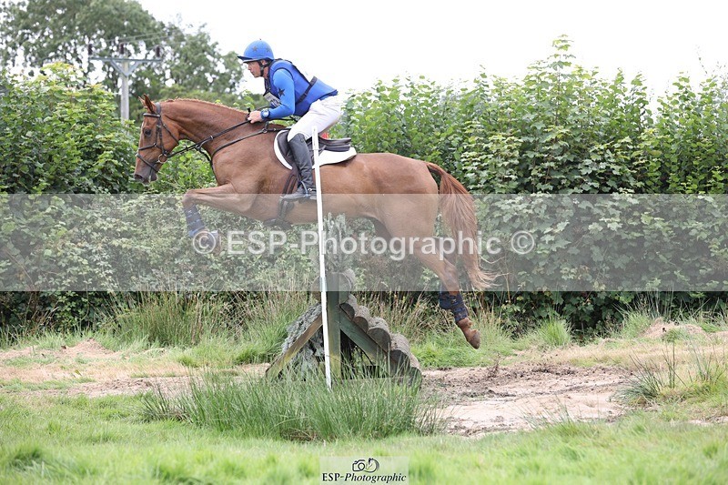 230820X-140817-3734 - BE100 XC 14.00 to 15.00 End