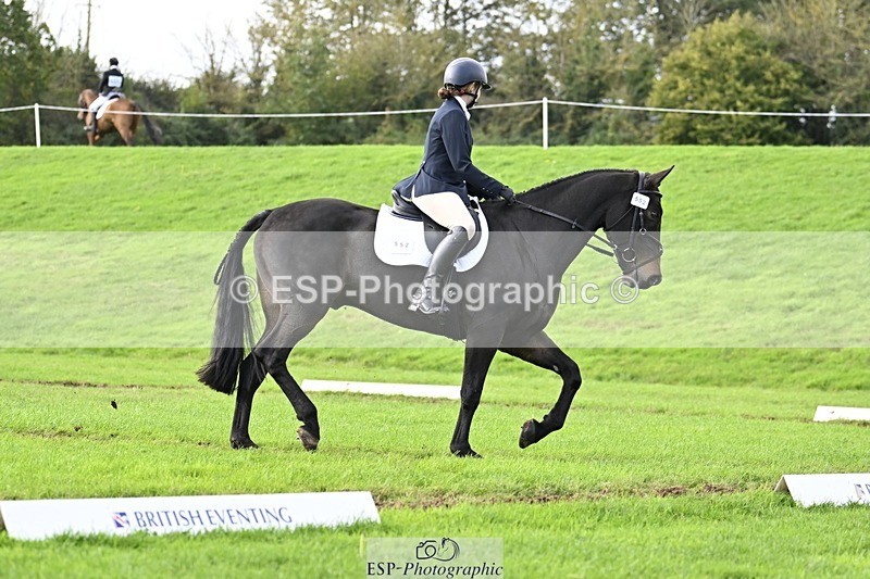 241025-121753-07065 - 376-Rachael.Hardman-WHIPPLETREE.HAILEYS.COMET