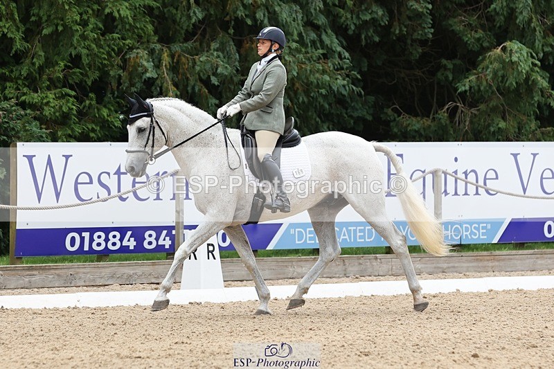 240810-144005-03705 - 169-Alison.Zuend-Il.Danubio