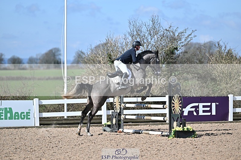 250314-115349-00406 - Cls 2 British Novice and 90cm