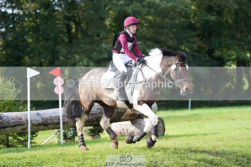 231021-143202-19282 - 467-WELLSHEAD.SQUIGGLE-Emily.Illing-SC+XC