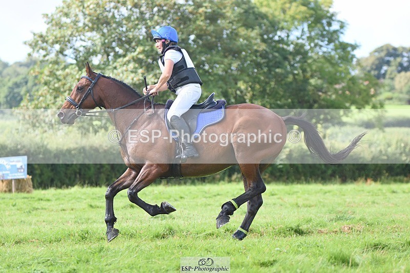230820X-105944-1822 - BE90 XC 09.40 to Rider 151 at 11.44