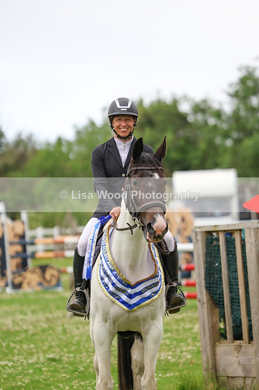 3E7A4110 - Class 6: Hawkins Motors Senior 1.00m Derby