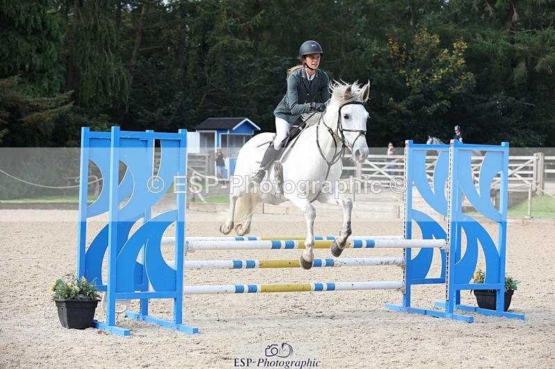 230908-100103-00227 - Cls 6 Snr British Novice & 90cm Open