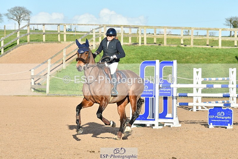 240306A-161715-02402 - Cls 5 Foxhunter and 1.20m Open