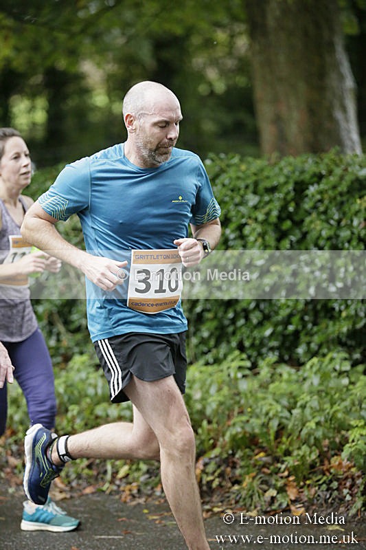 CAD131019-0867 - Cadence Events Grittleton 10km 13/10/19