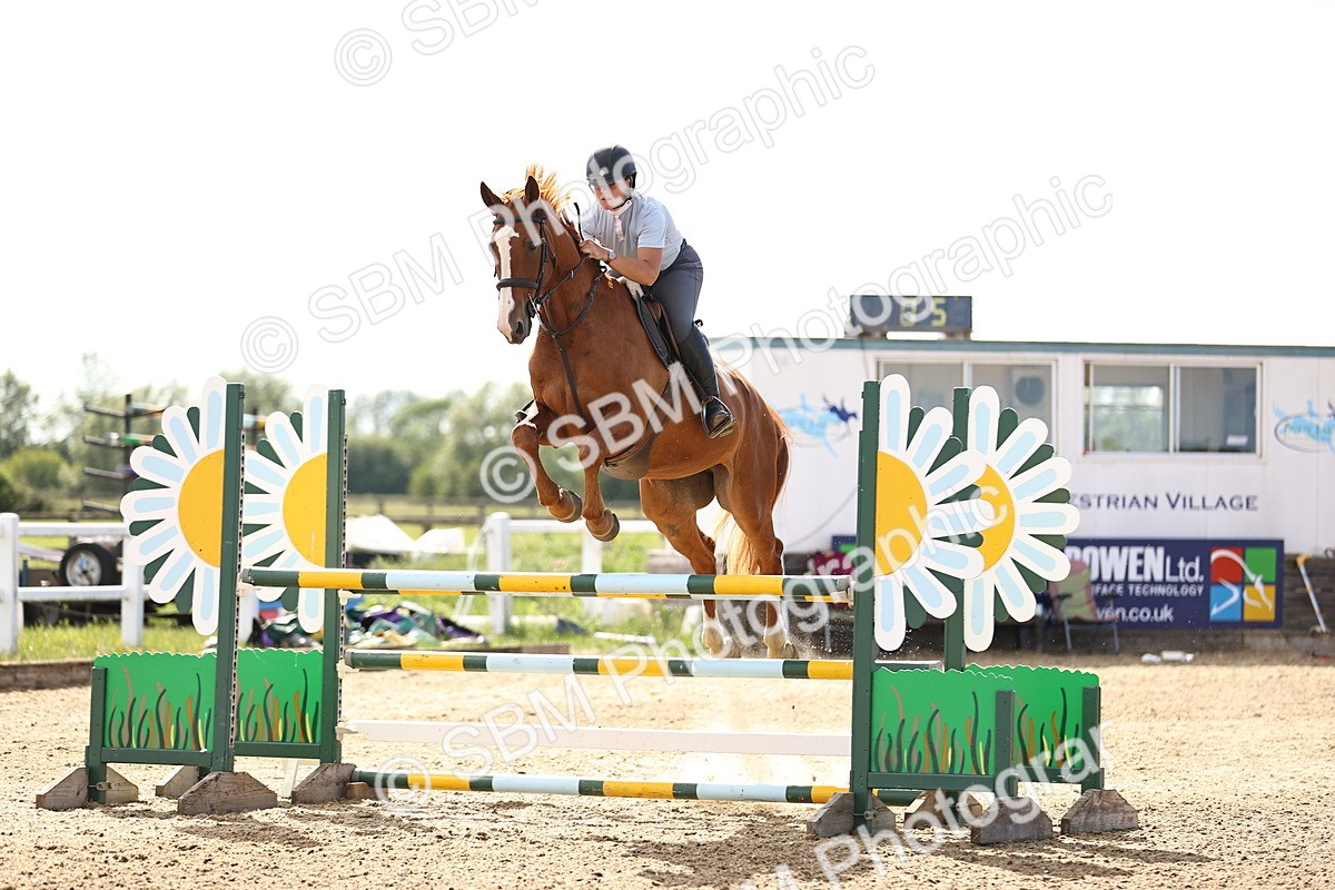 SBM_003035 - Class 5 - Senior Foxhunter - 1.20m
