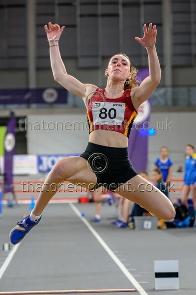 SenInd26-916296 - Field Female Set One