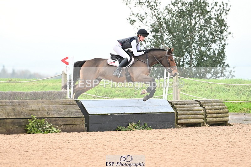 241110A-120709-00750 - 80cm 11.30 to End