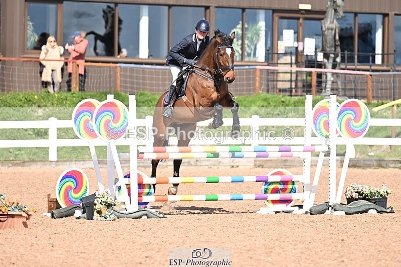260328-140152-03978 - Cls 24 1.05m Amateur Quali