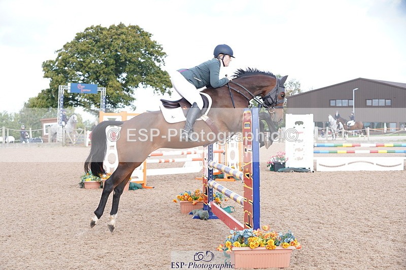 241005A-100354-04394 - SAT Cls 8 Snr British Novice & 90cm Open