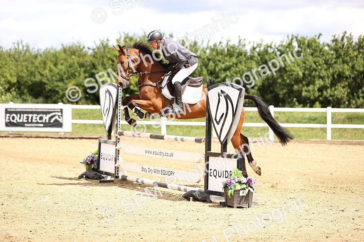 SBM_006570 - Class 16 - Senior British Novice - 90cm