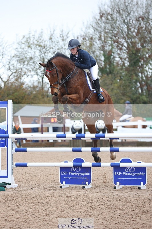 231112A-133914-04579 - Cls 20 Newcomers & 1.10m Open