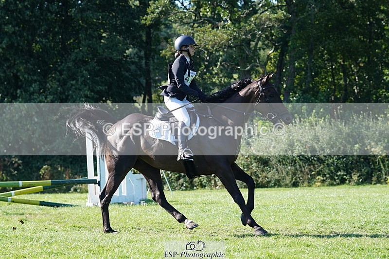 240811A-170806-06546 - 472-