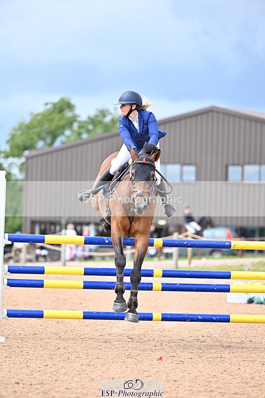 240726A-142718-01904 - Cls 4 Snr 1.20m Open