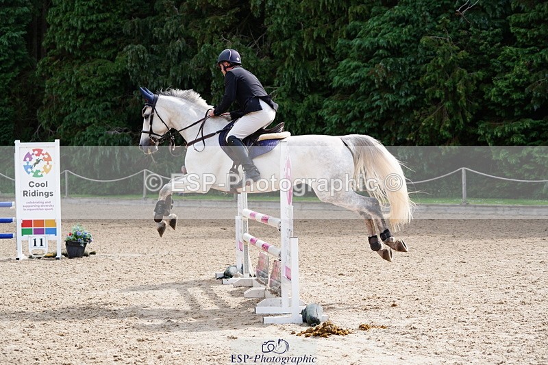 250615A-100238-10003 - Class 43 British Novice 90cm Open