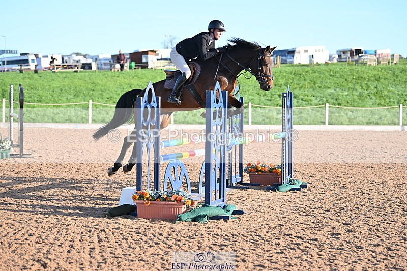 231015A-091319-06883 - Cls 28 Newcomers & 1.10m Open